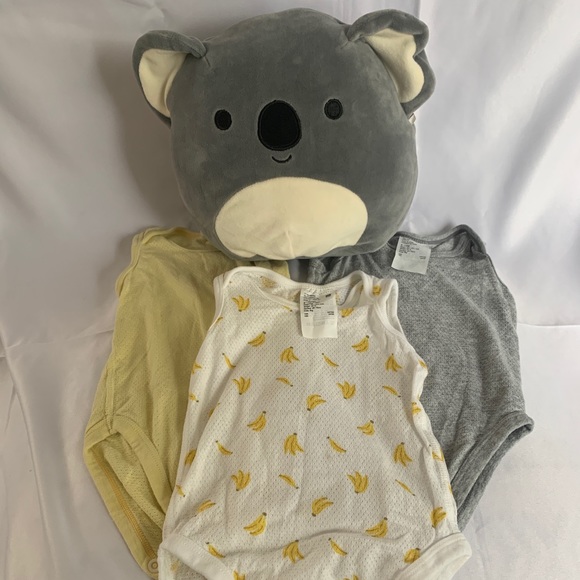 3 Uniqlo Baby sleeveless Airism Onesies - Picture 2 of 4